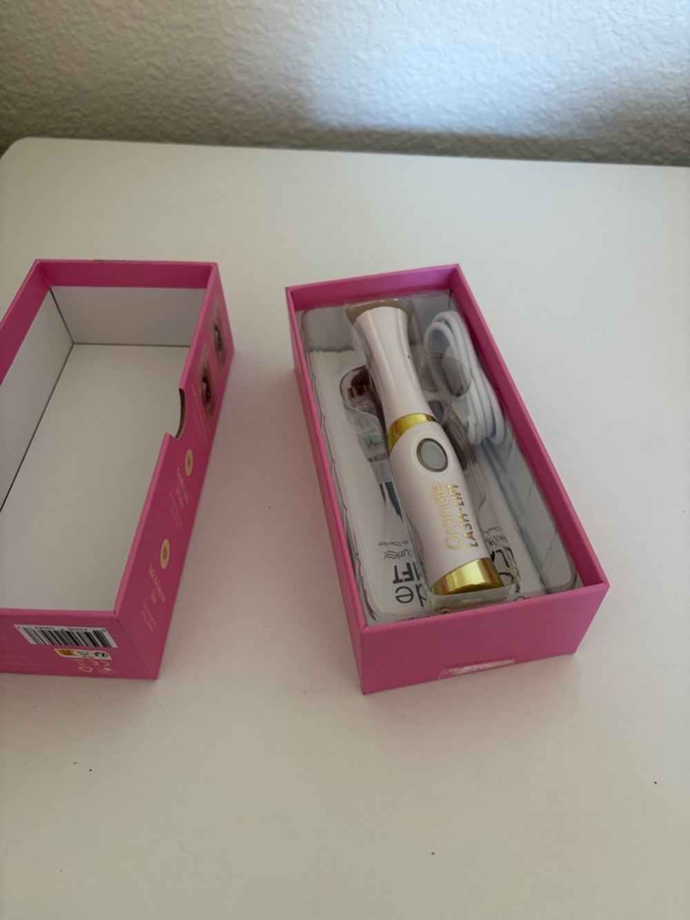 Grande Lash-Lift Heated Lash Curler - Picture 9 of 15